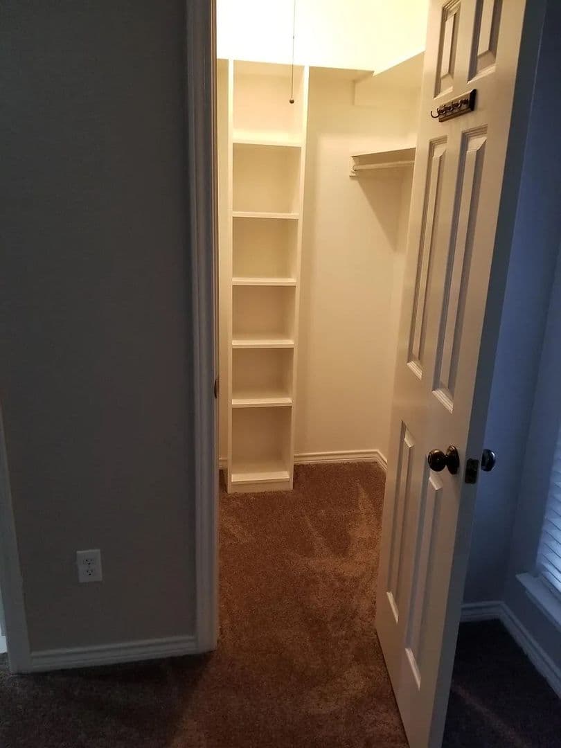 Richardson House: 807 St Paul Ct