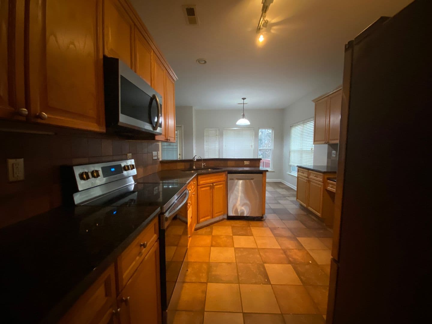 Charlotte House: 12129 Hampton Pl Dr