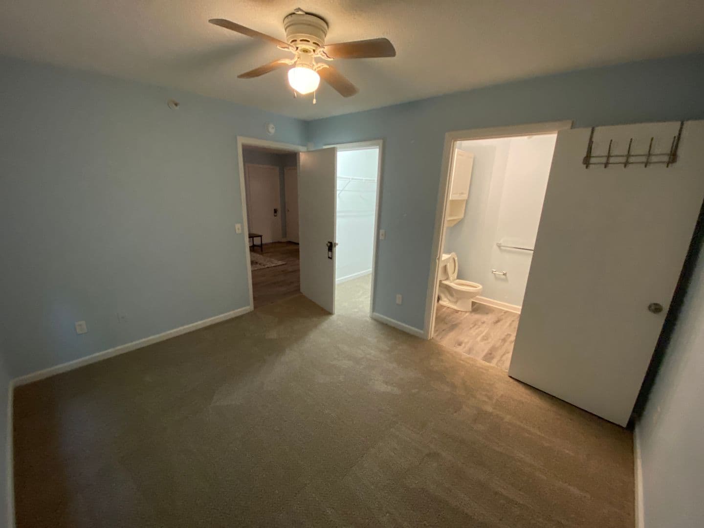 Raleigh House: 1120 #103 Carlton Ave