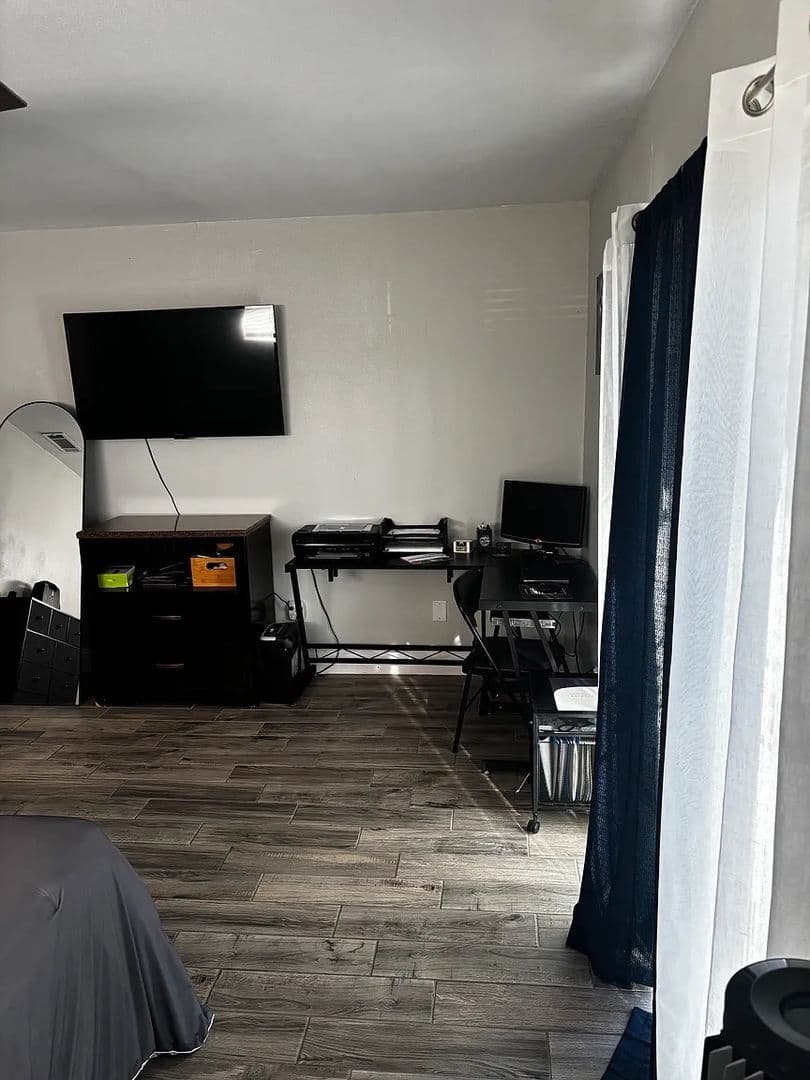 Fort Worth House: 8300 El Retiro Rd