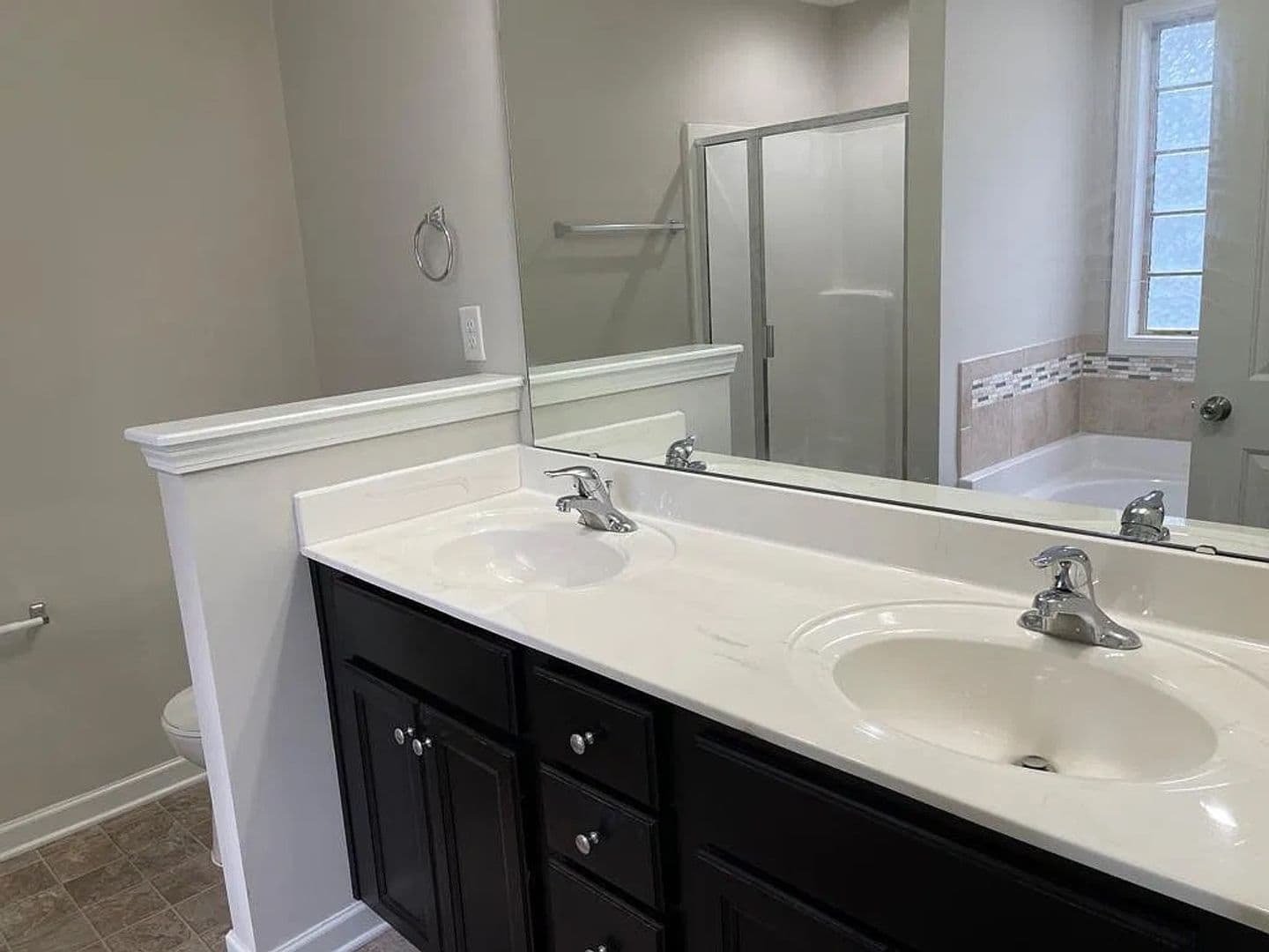 Holly Springs House: 235 Cypress Hill Ln