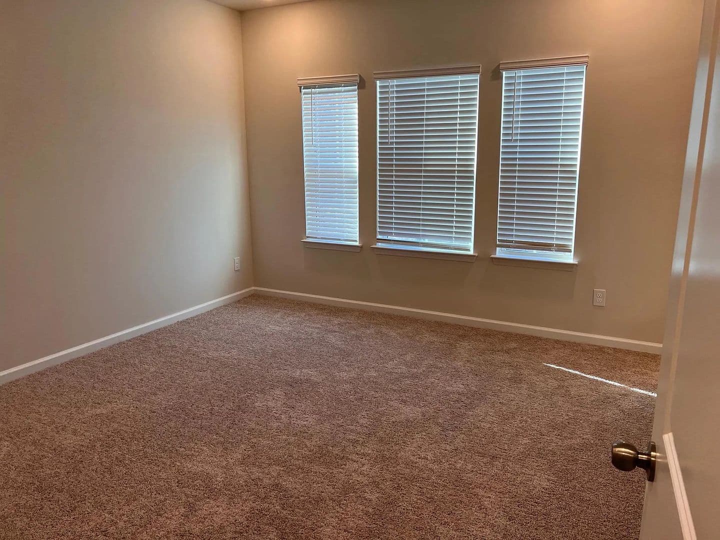 Charlotte House: 11051 Lawyers Rd