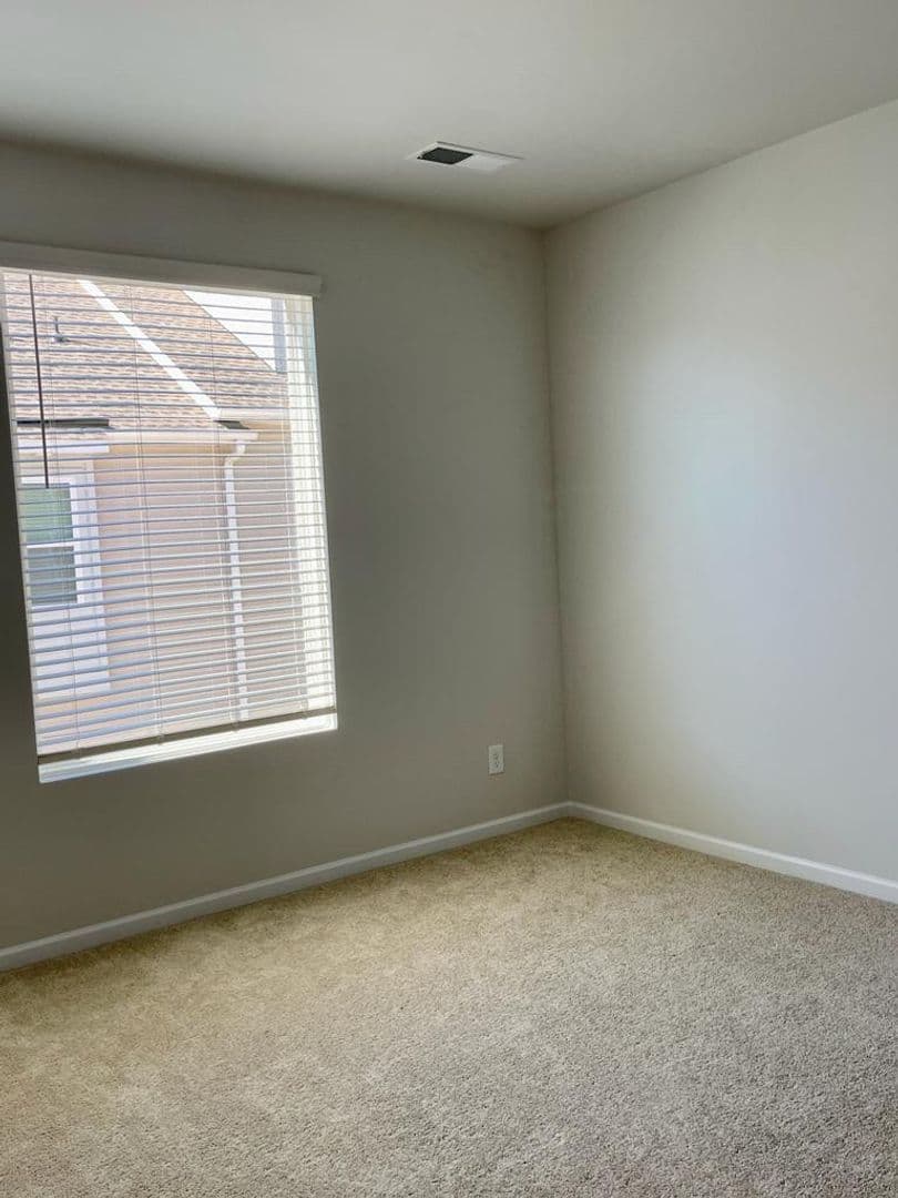 Charlotte House: 2227 Statesville Ave