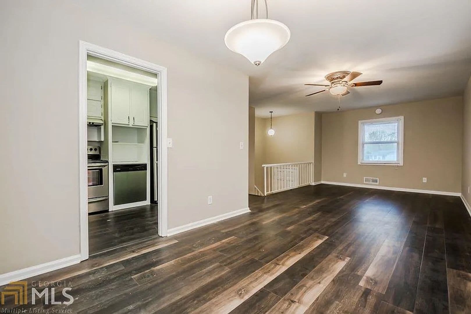 Lawrenceville House: 537 Reba Rd