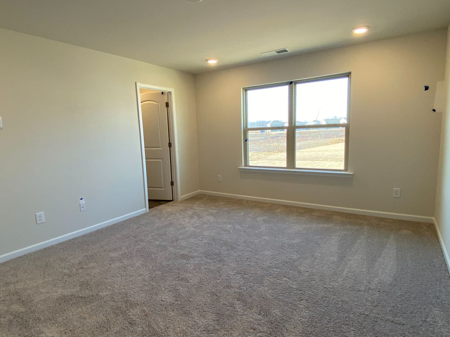 Monroe House: 1004 Maylen Trace