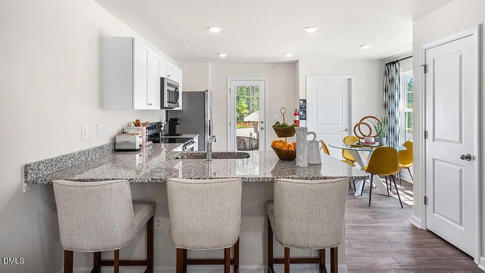 Raleigh House: 8510 Beckett Chase Wy