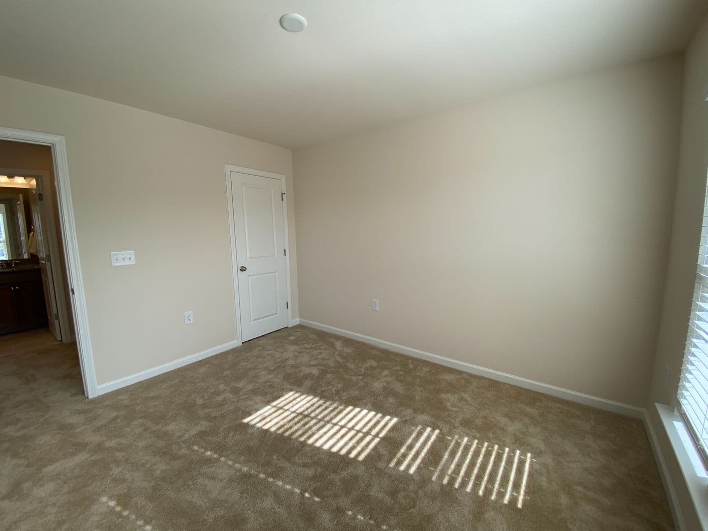Durham House: 88 Whitesell Way