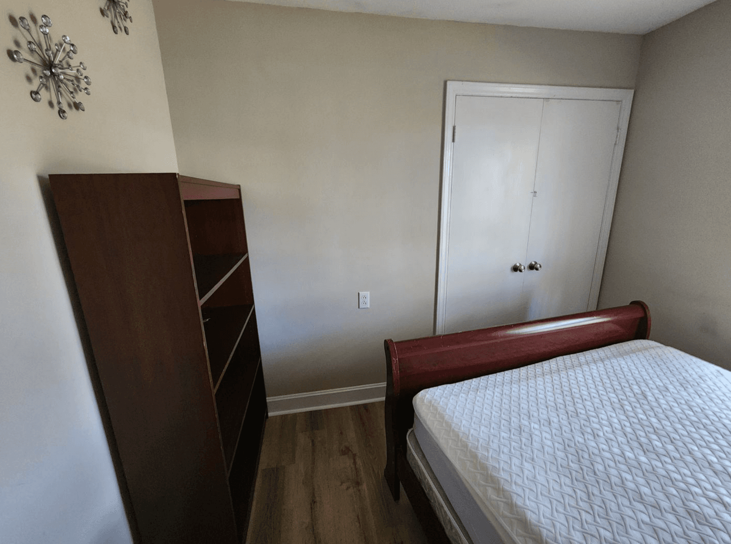 Winston-Salem House: 33 Edith Ave