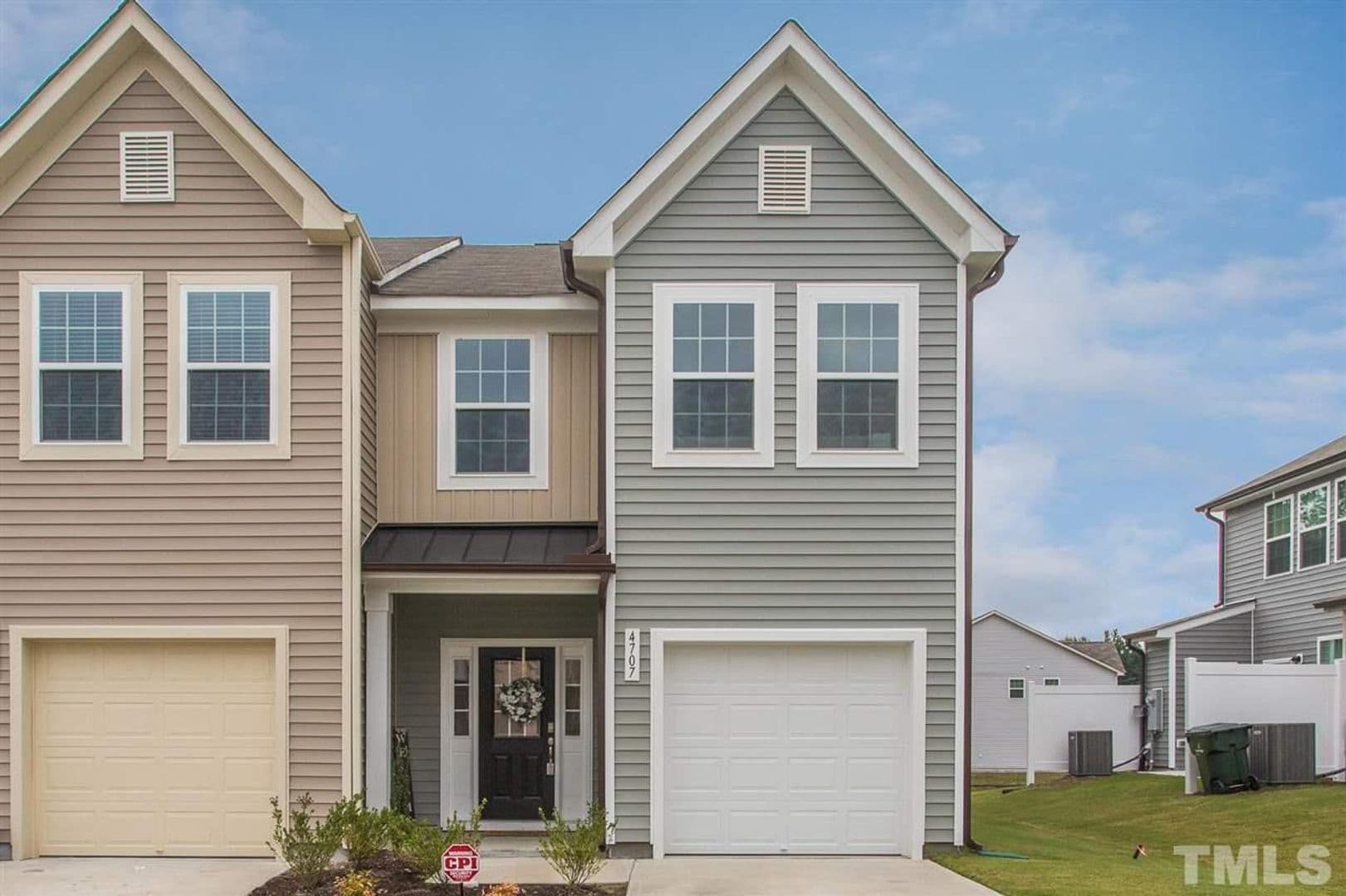 Raleigh House: 4707 Princess Lita Way