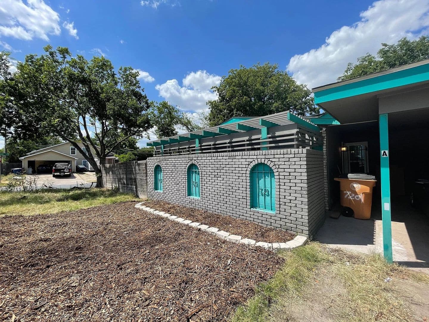 Austin House: 7201 Grand Canyon Dr