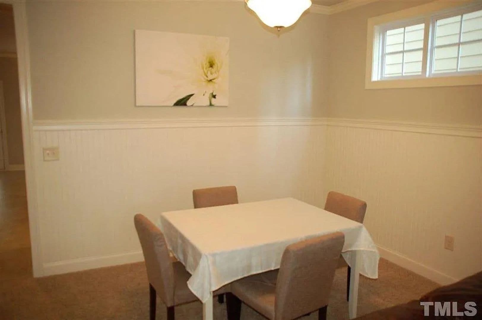 Apex House: 109 Windy Creek Ln