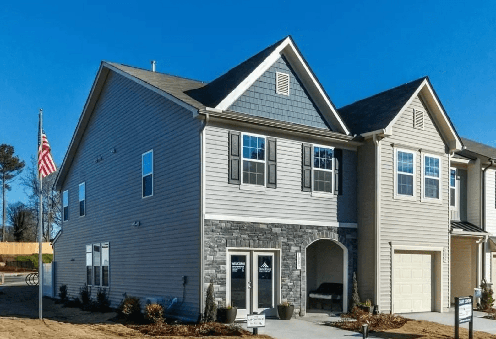 Durham House: 1315 Scholar Dr