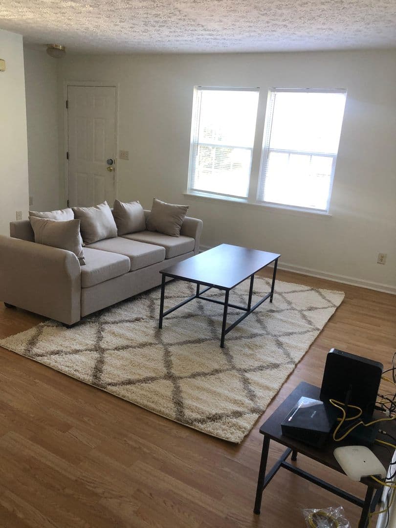 Raleigh House: 7308 Renyard Ct
