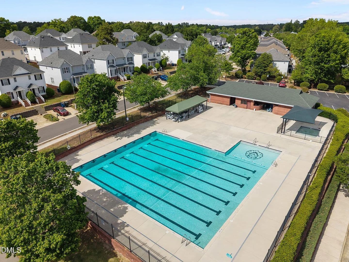 Raleigh House: 1627 Oakland Hills Way