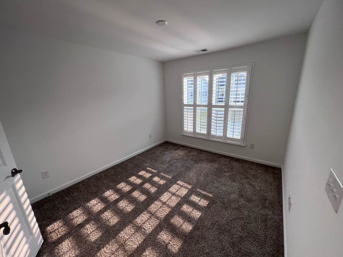 Charlotte House: 22047 Lani Dr