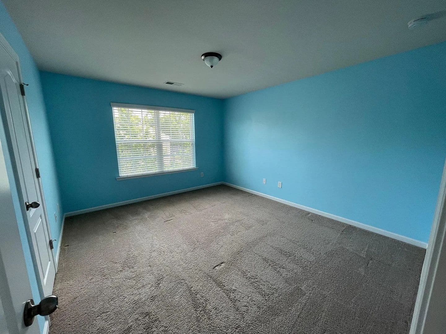 Charlotte House: 7211 Agnew Dr