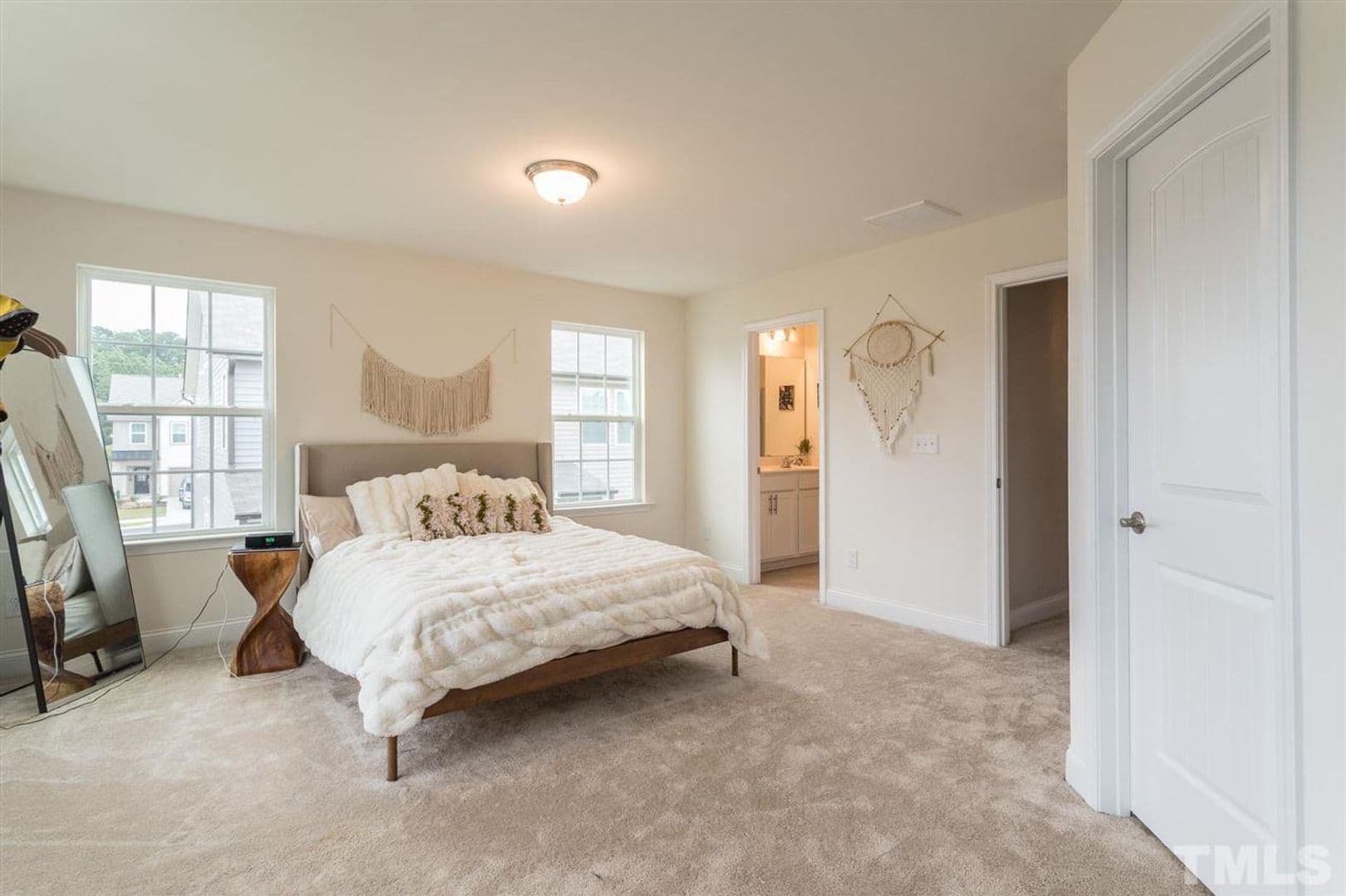 Raleigh House: 4707 Princess Lita Way