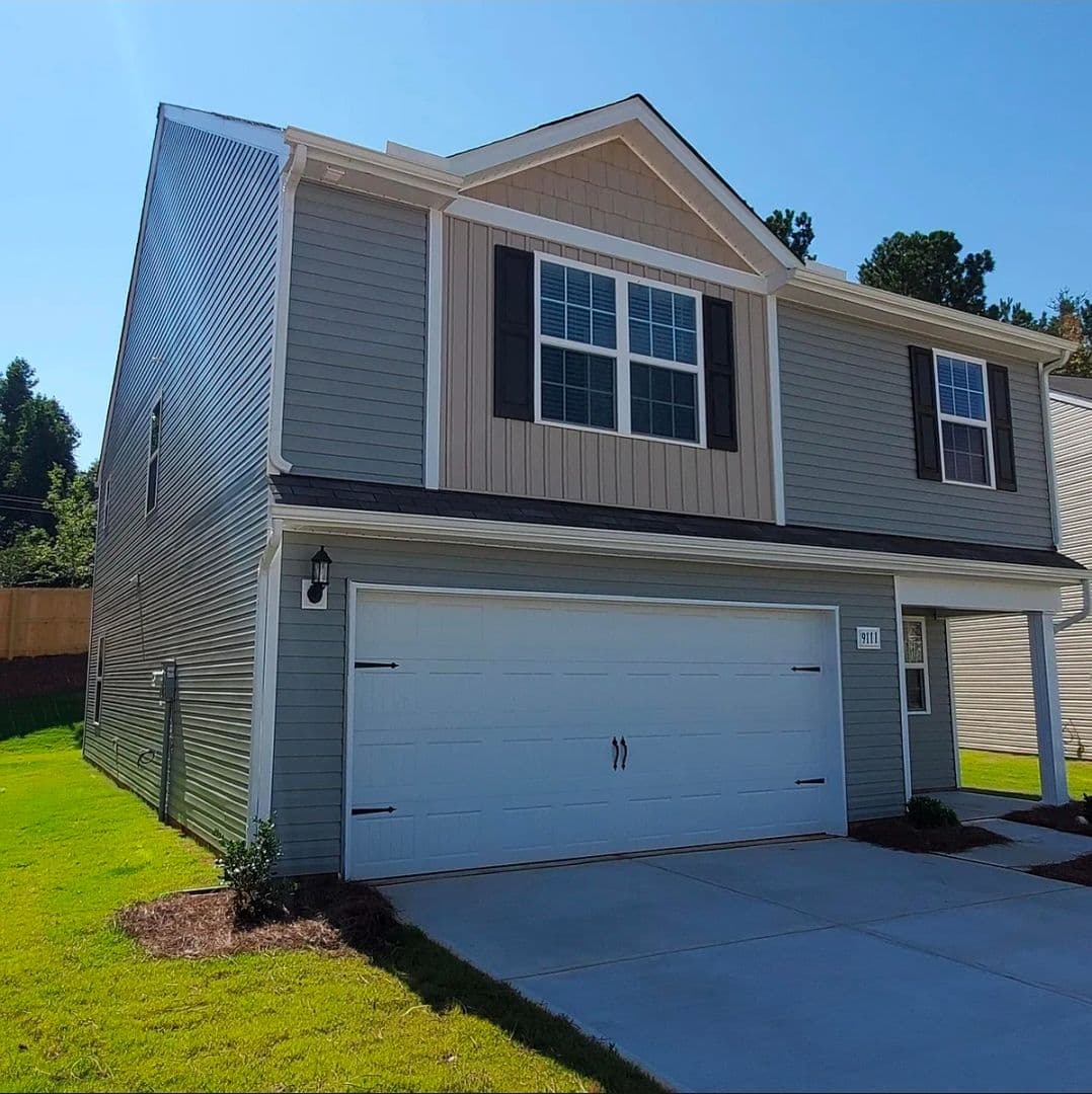 Charlotte House: 9111 Creedmore Hills Dr
