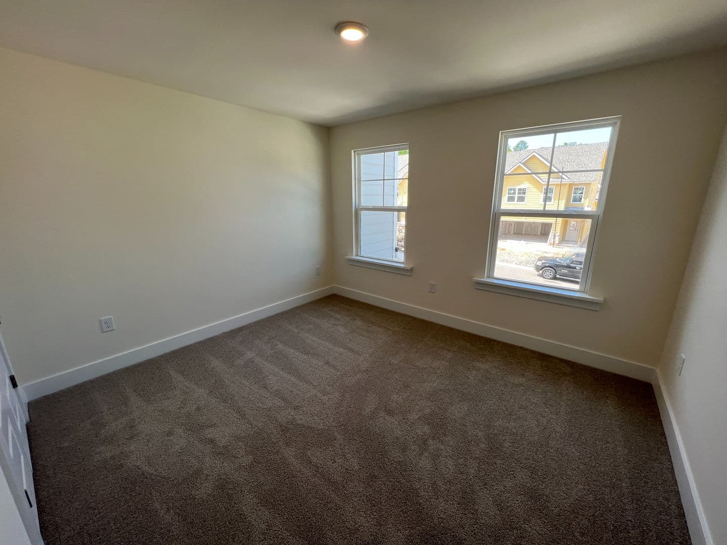 Cary House: 483 Clark Creek Ln