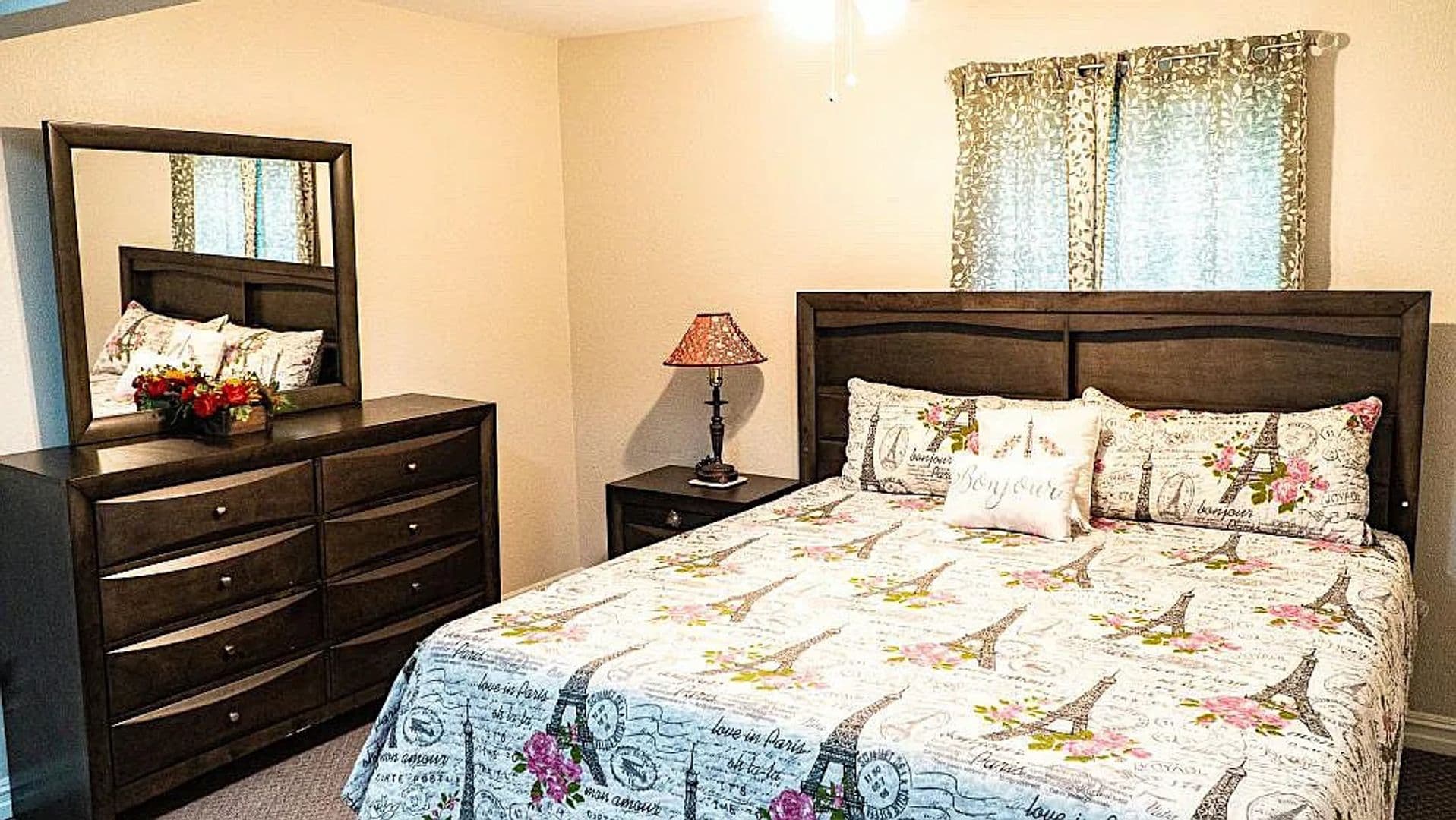 Mesquite House: 1715 Crestridge Dr