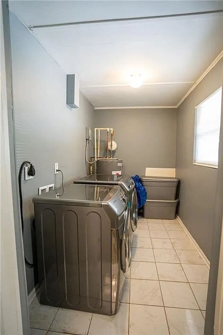 Atlanta House: 3052 Browns Mill Rd SE