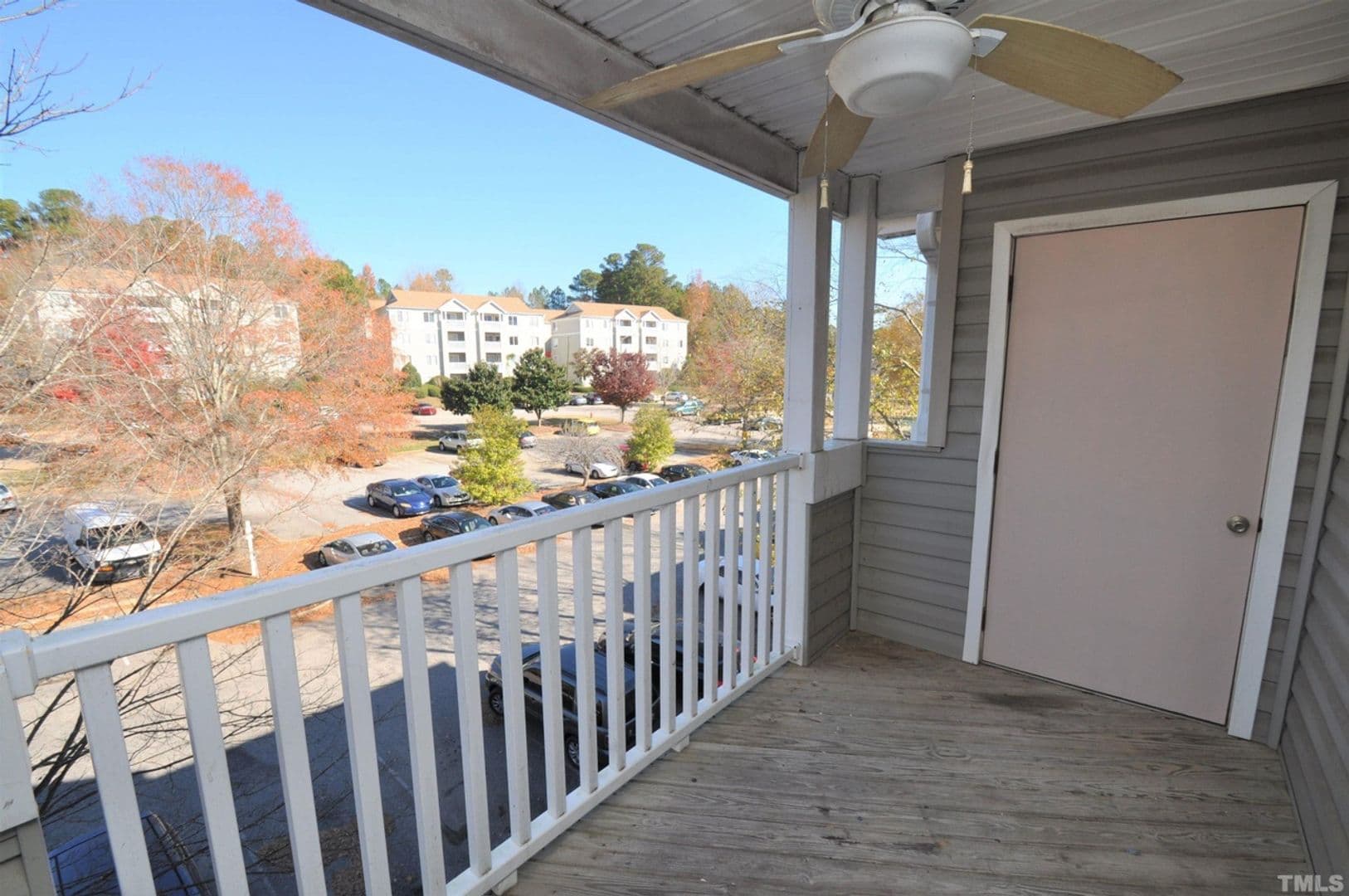 Raleigh House: 1331 #302 Crab Orchard Dr