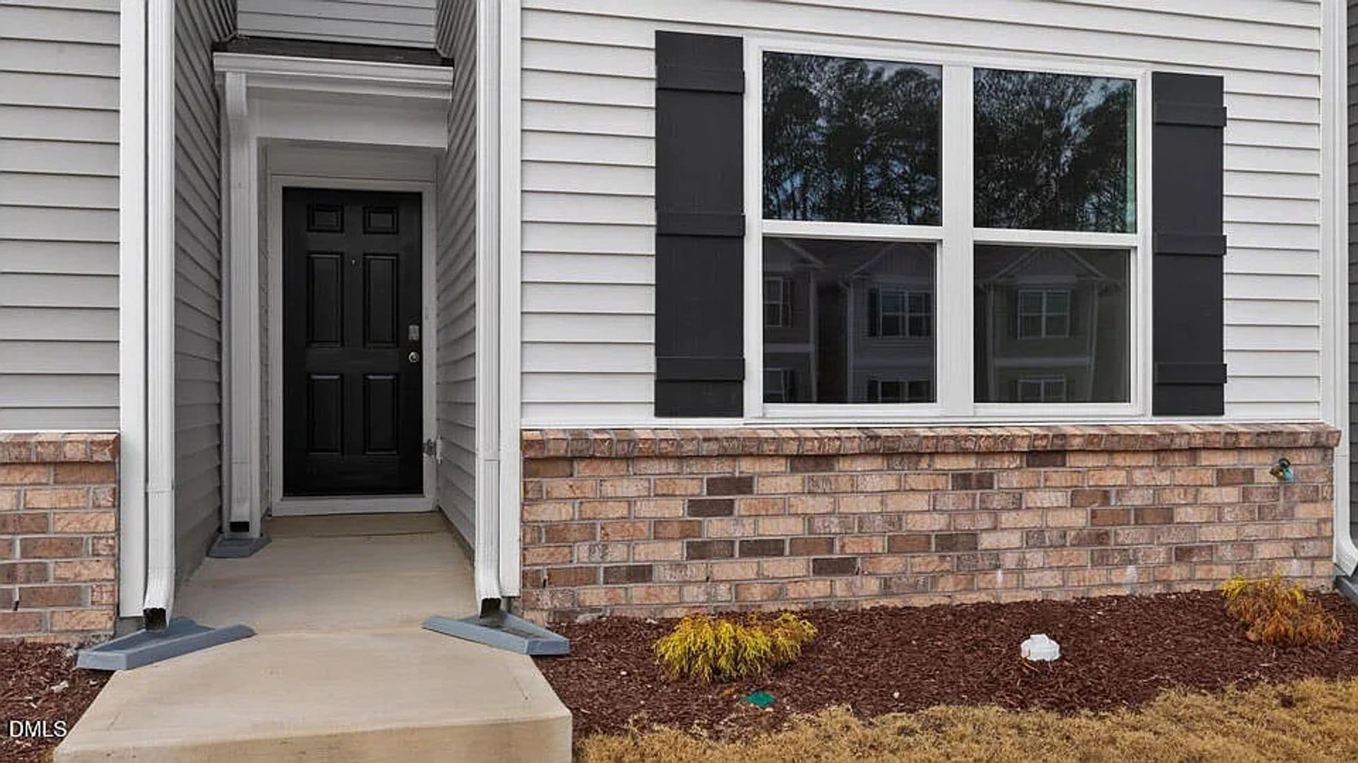 Raleigh House: 8510 Beckett Chase Wy