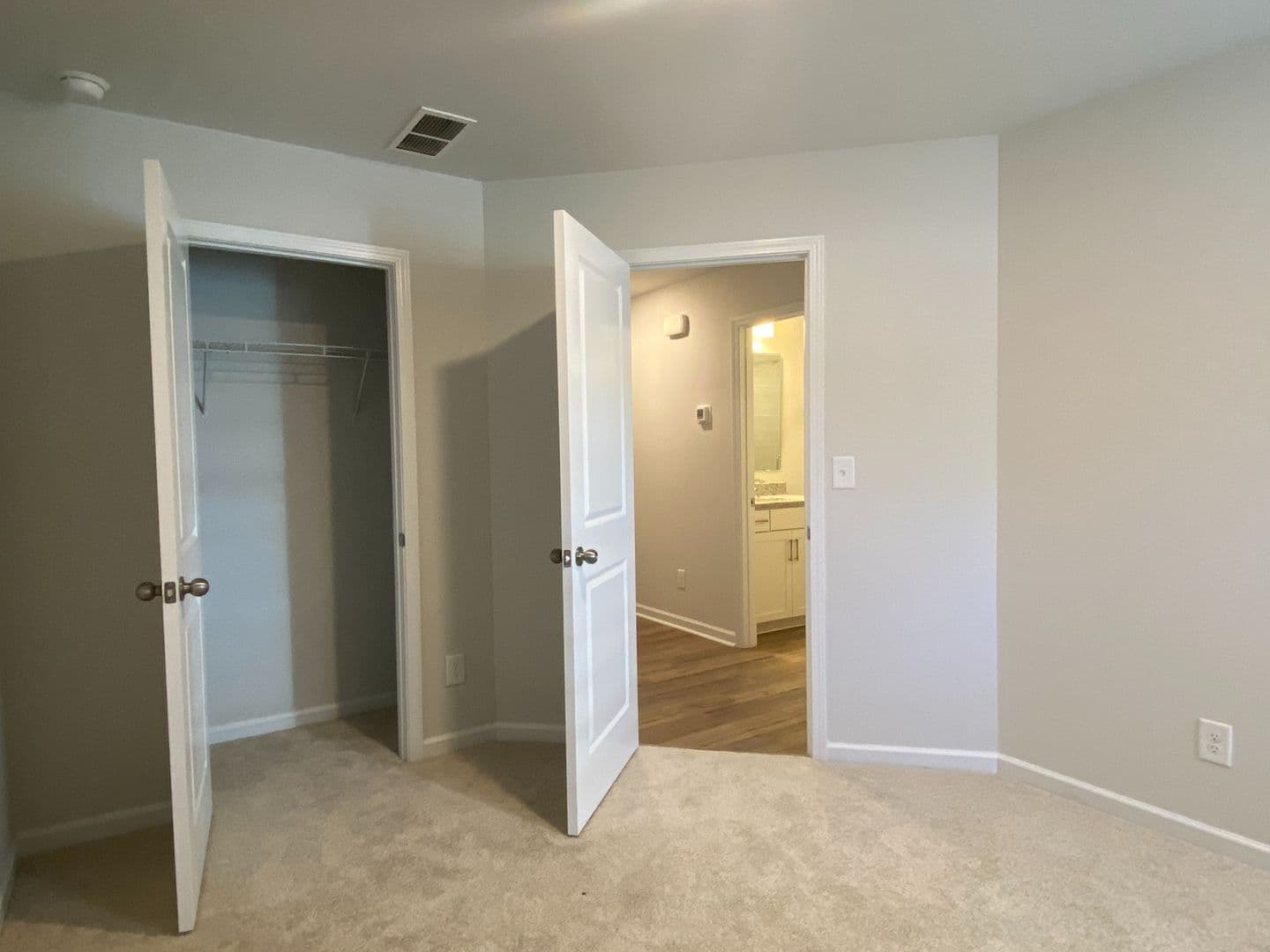 Charlotte House: 2227 Statesville Ave