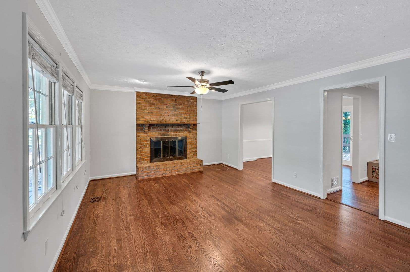 Roswell House: 4472 Old Mabry Pl