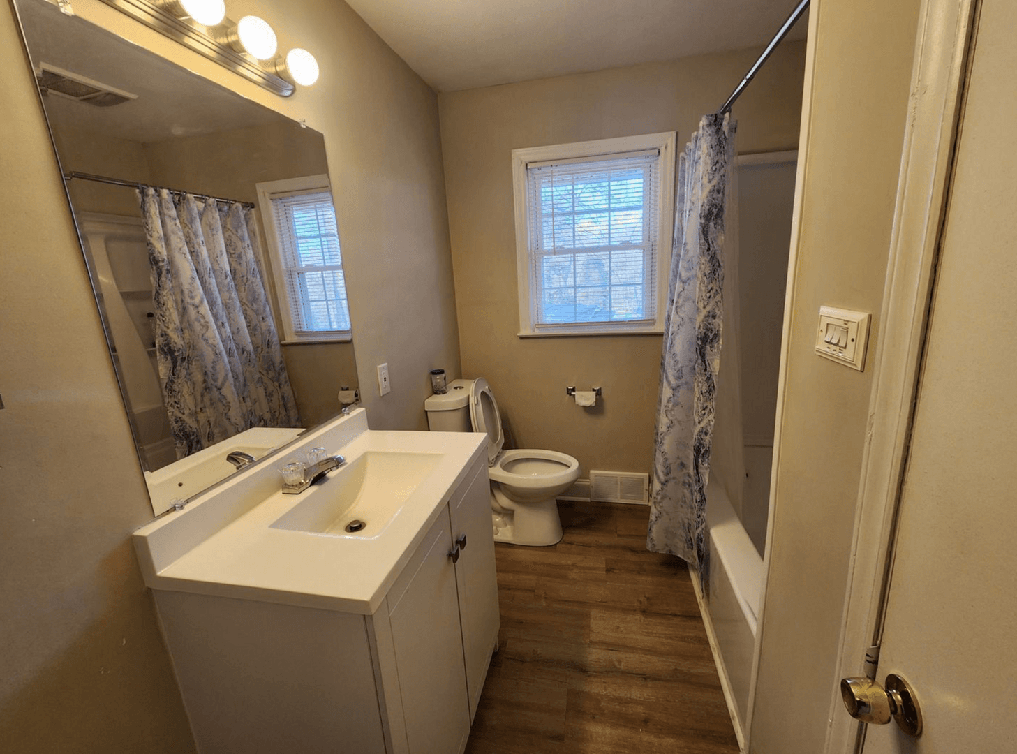 Winston-Salem House: 33 Edith Ave