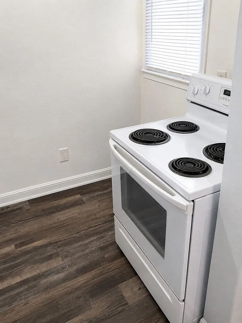 Greensboro House: 3940 Overland Heights