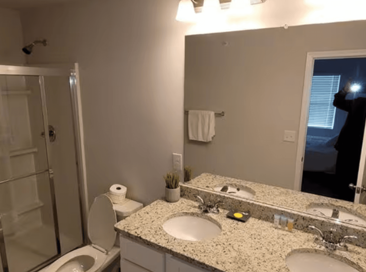 Union City House: 4333 Shafer Ct