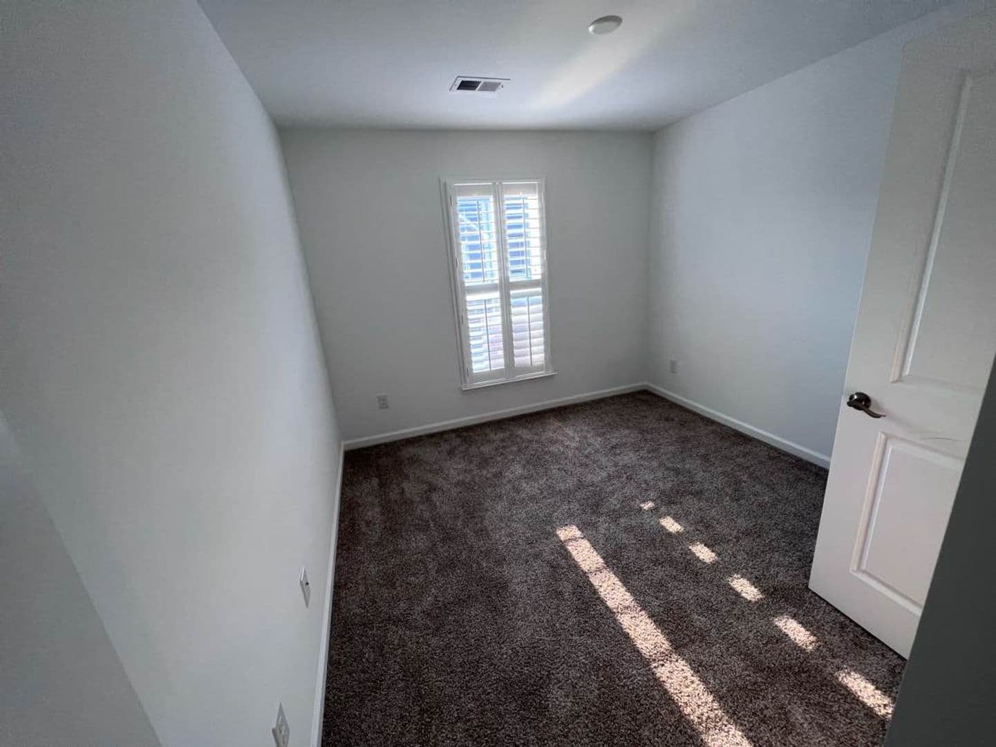 Charlotte House: 22047 Lani Dr