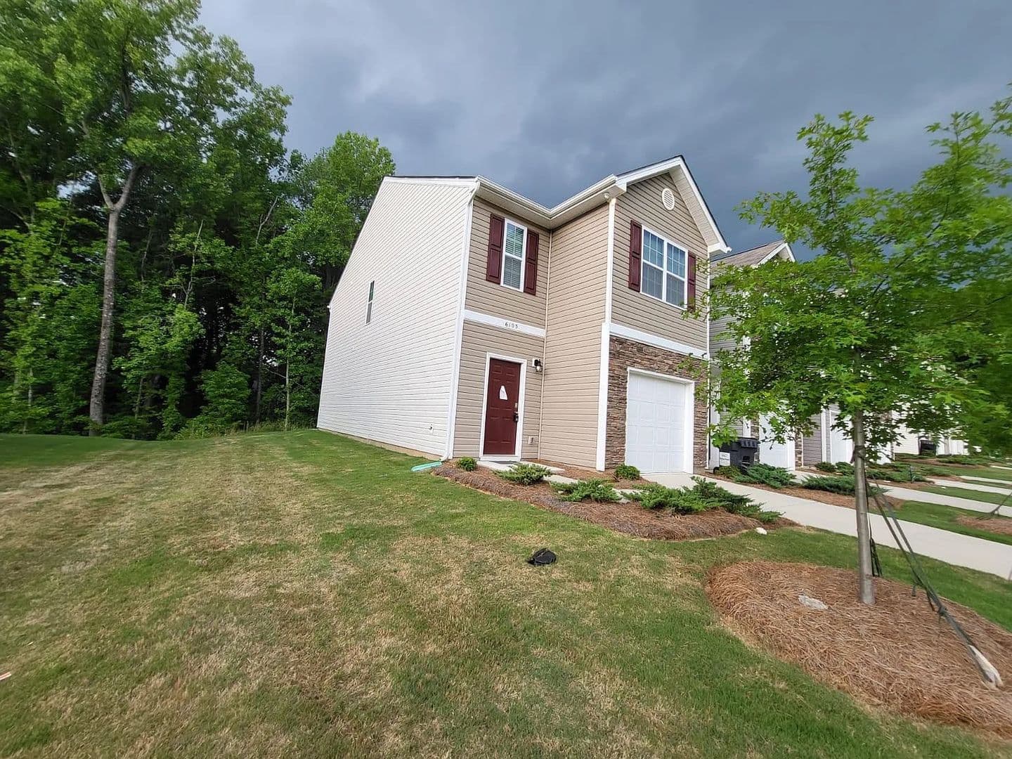 Charlotte House: 6103 Guildford Hill Ln