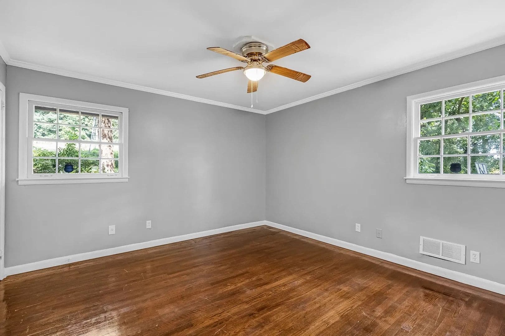 East Point House: 3201 Beech Dr