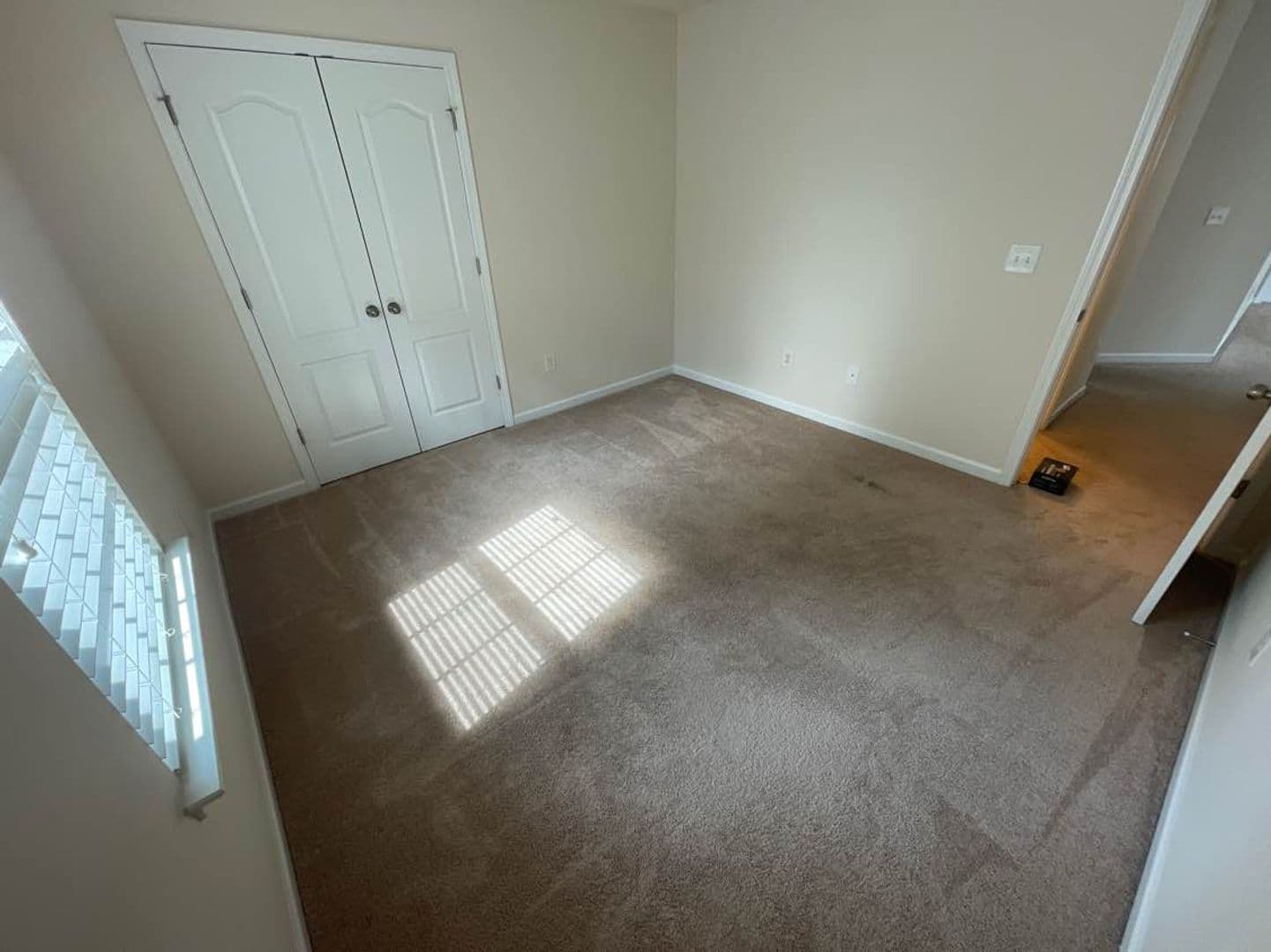 Charlotte House: 7211 Agnew Dr