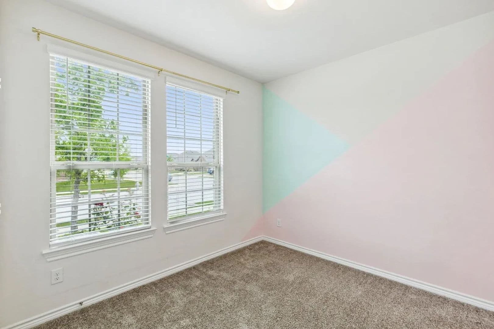 Princeton House: 401 Gallop Dr
