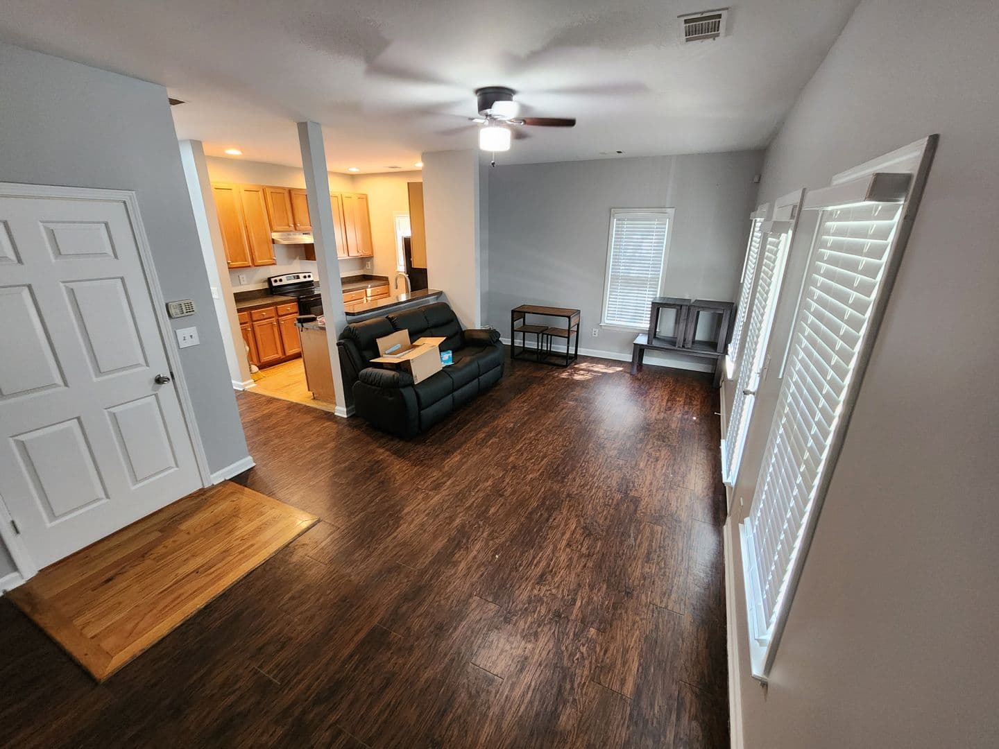 Atlanta House: 901 Hall St NW