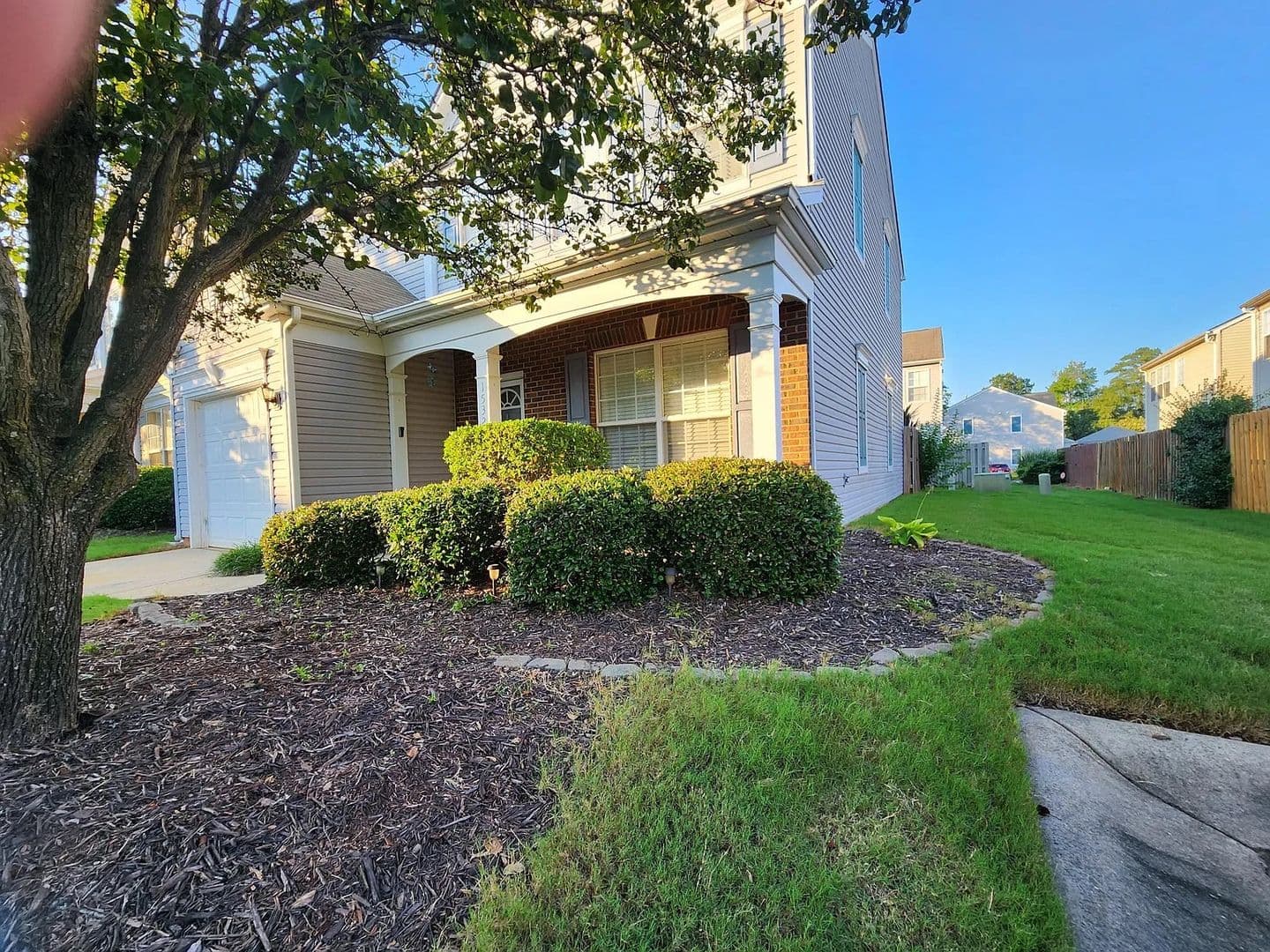 Charlotte House: 15325 Lavista Way