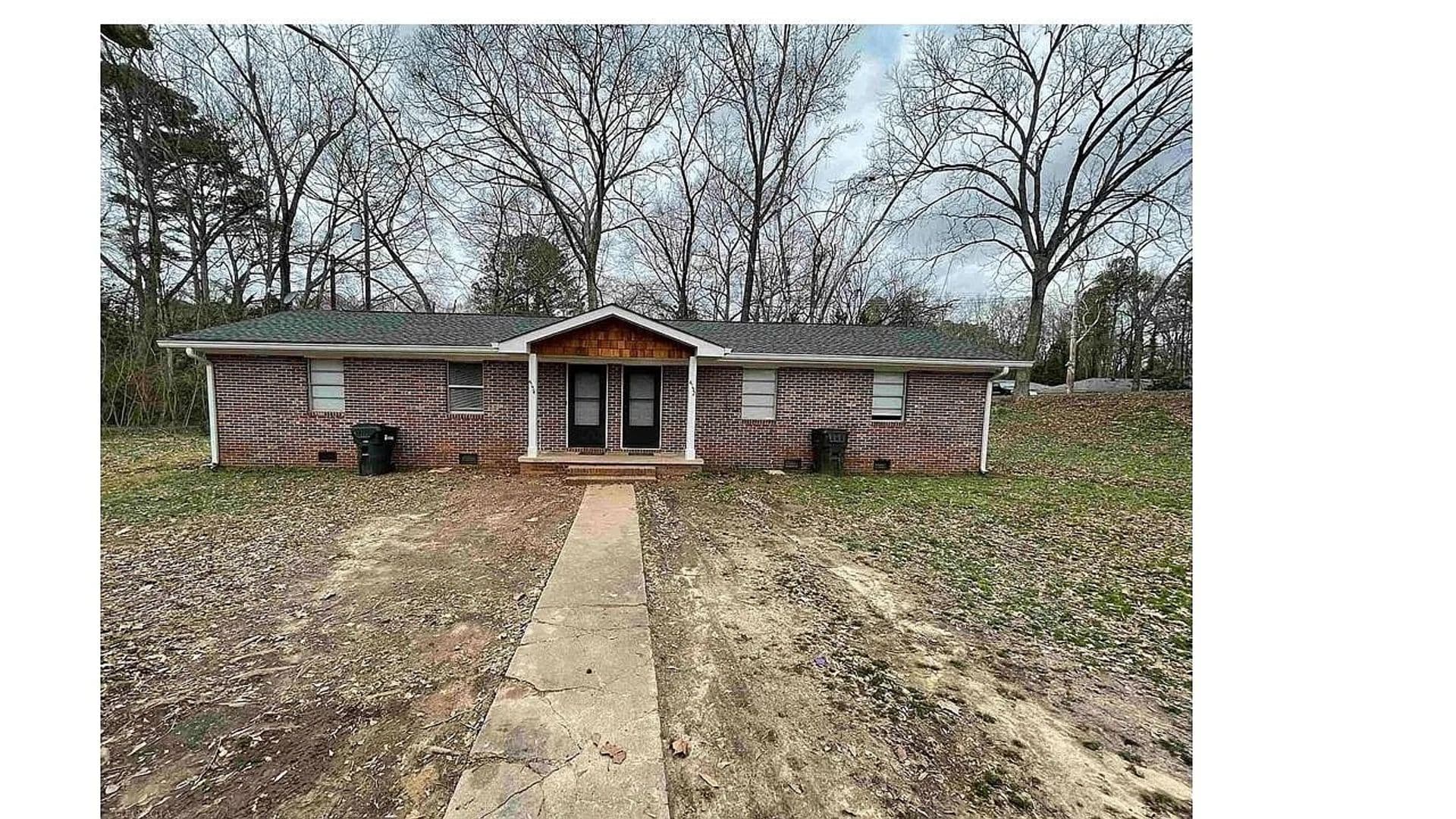 Covington House: 4152 Monticello St