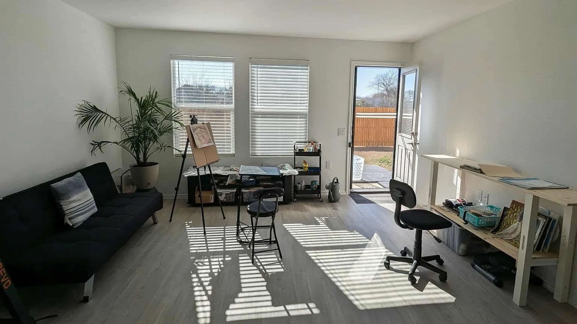 Von Ormy House: 5730 Repeating Way