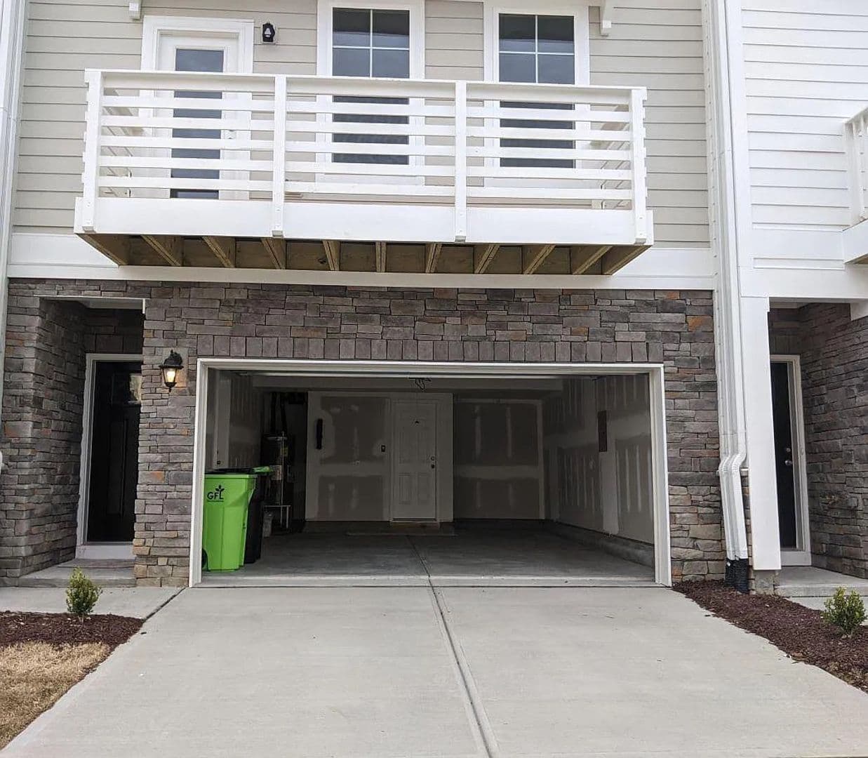 Apex House: 1038 Diamond Dove Ln
