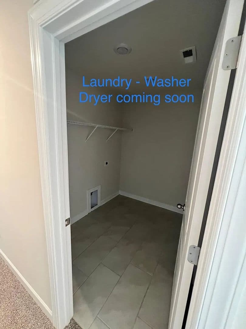 Charlotte House: 14209 Laughing Gull Dr