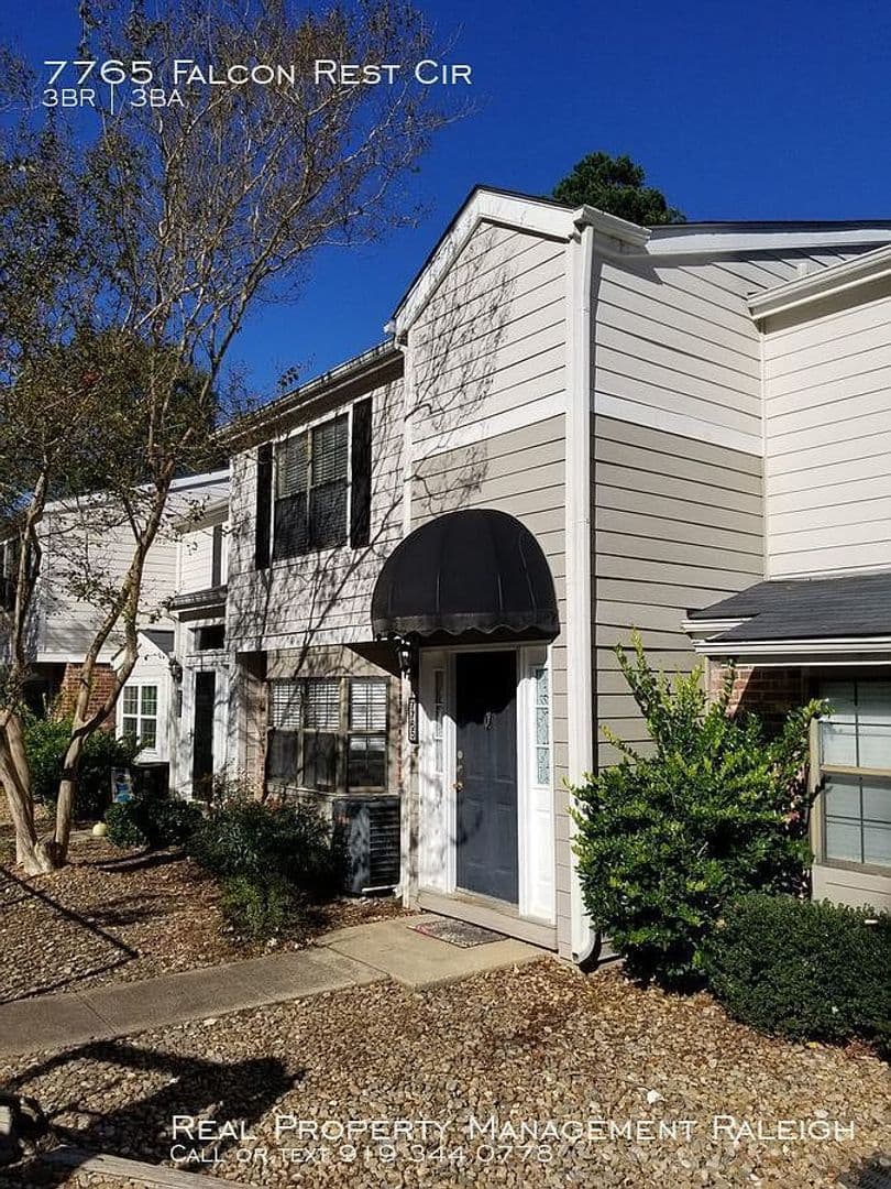 Raleigh House: 7765 Falcon Rest Cir