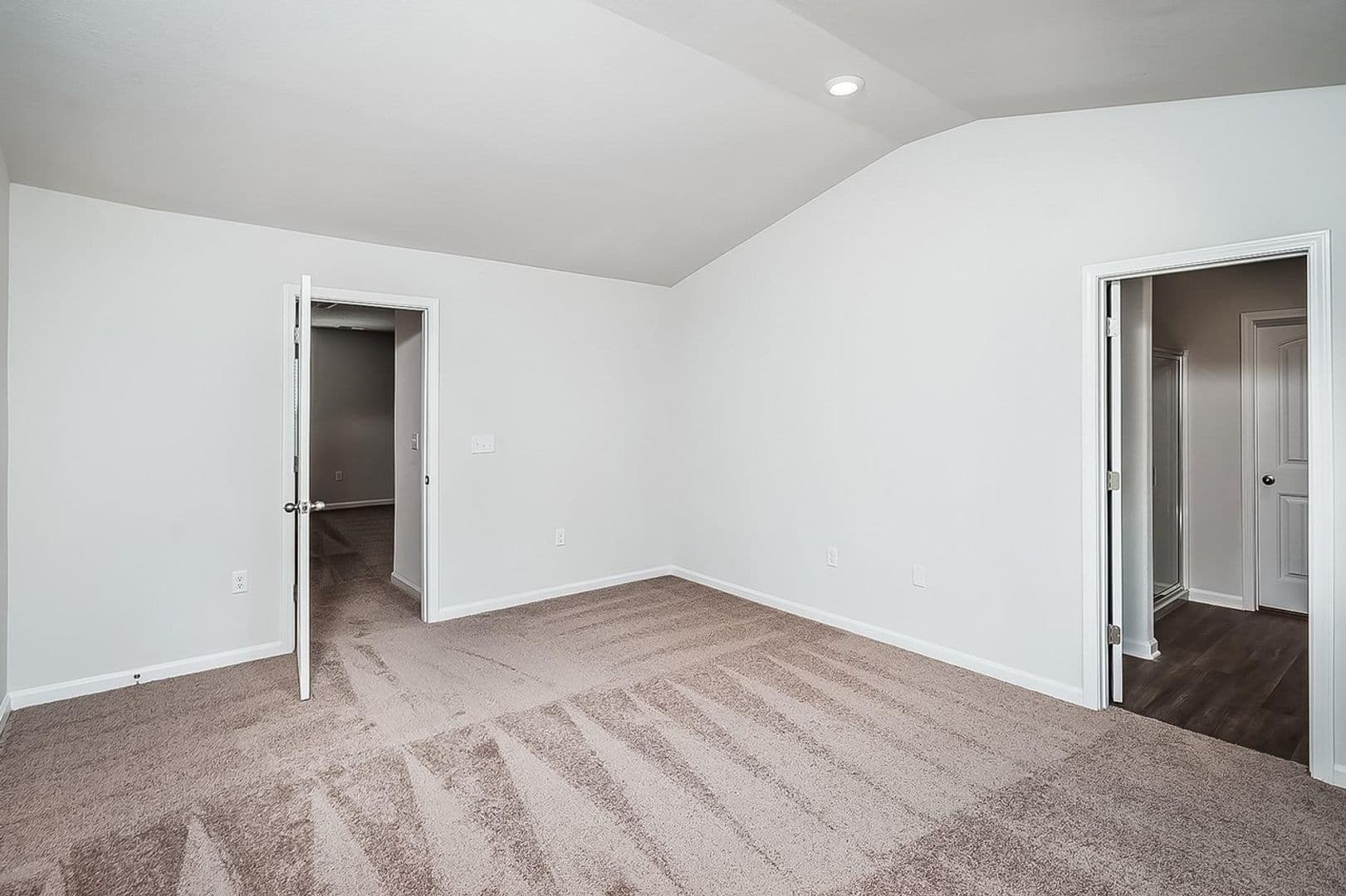 Charlotte House: 521 Hawley St