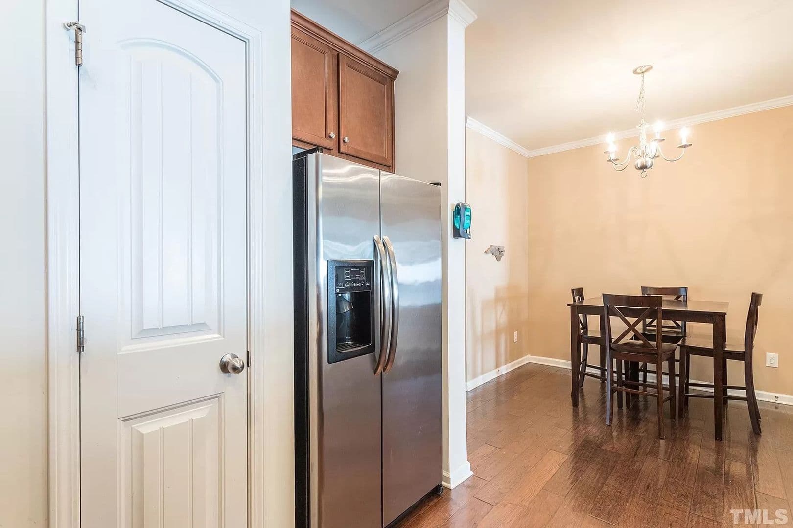 Raleigh House: 3243 Warm Springs Ln