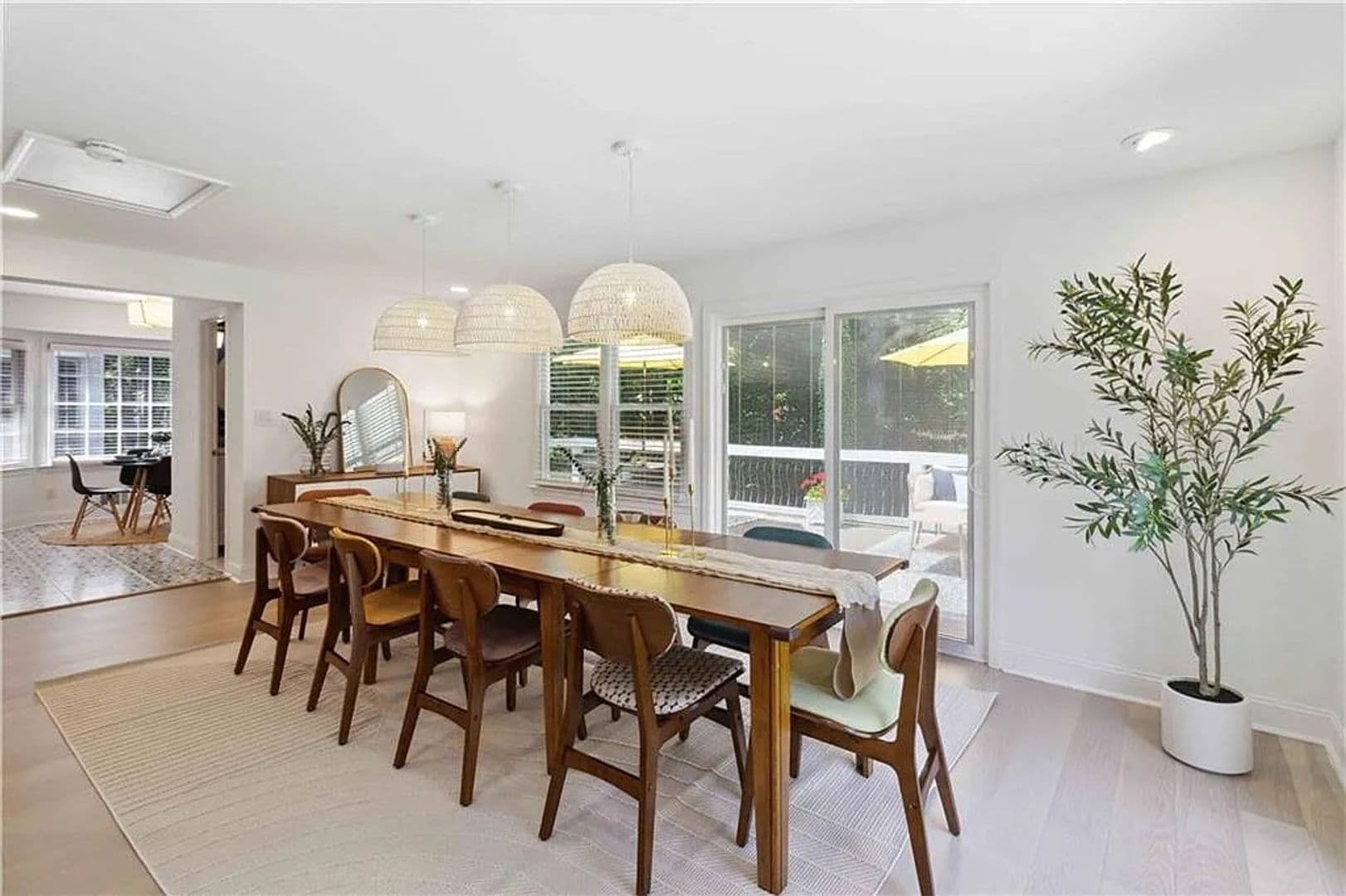 Duluth House: 4909 Glenwhite Dr