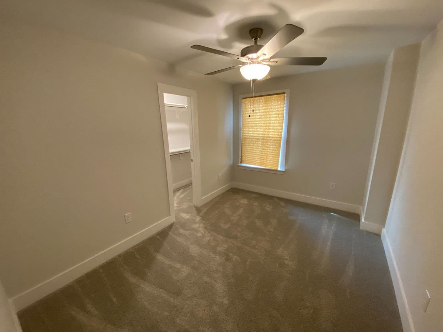 Durham House: 1706 Merrick St