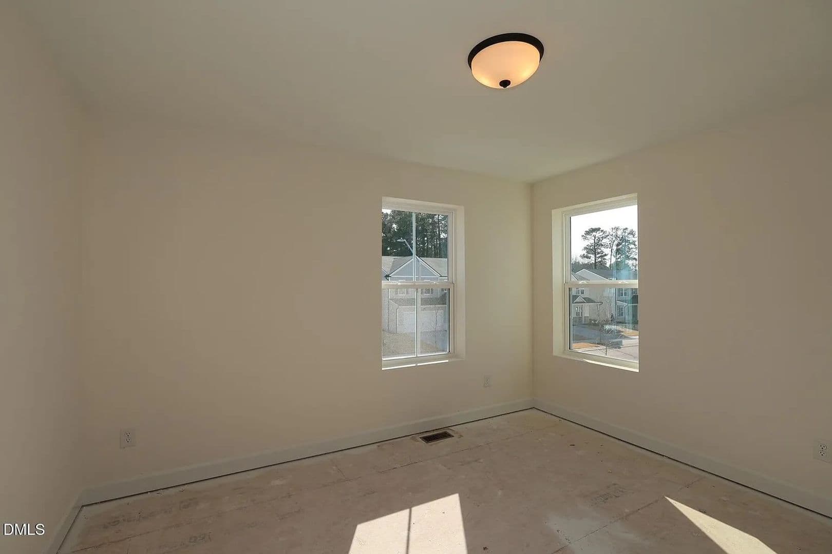 Raleigh House: 1321 Dimaggio Dr