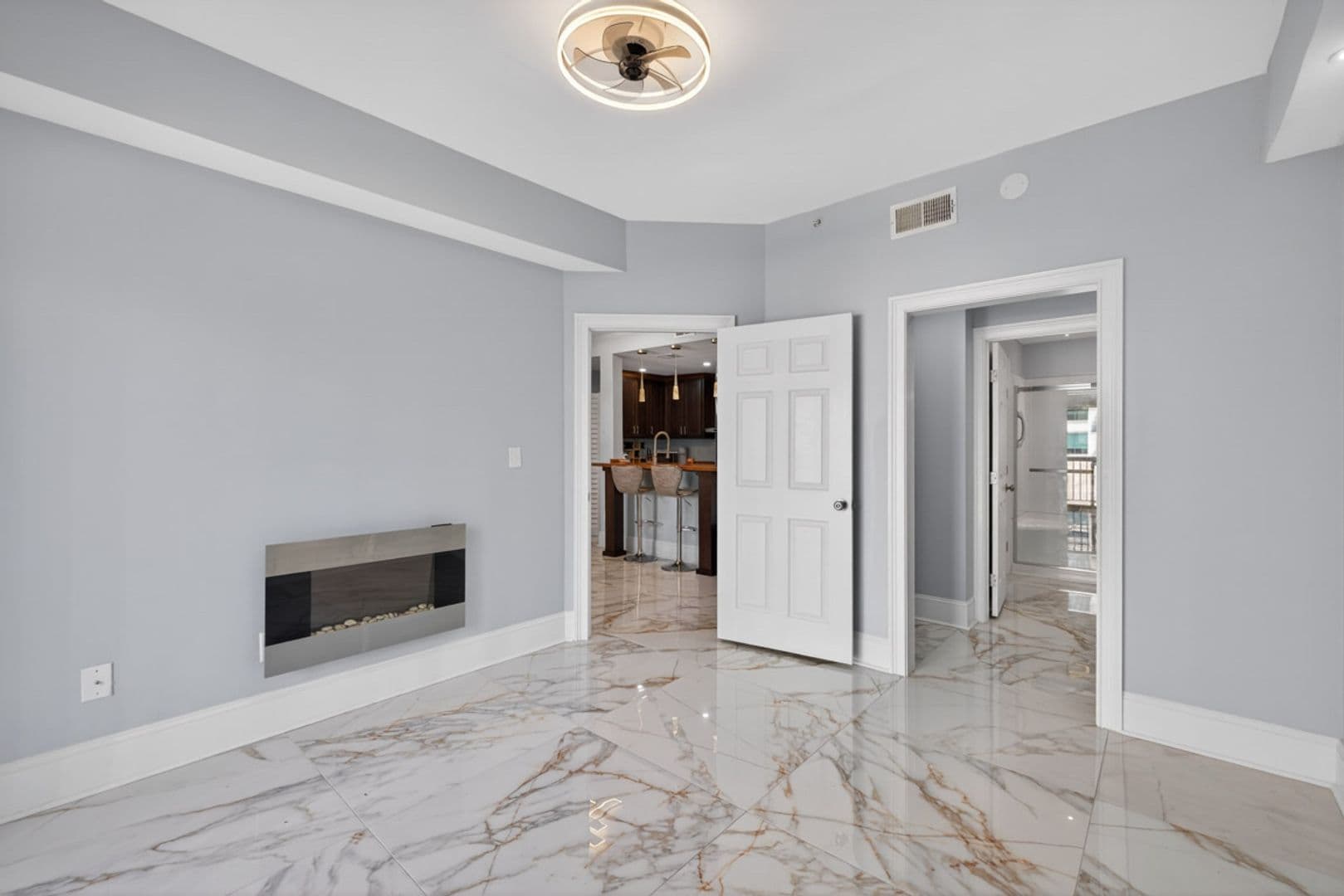 Atlanta House: 1075 Peachtree Walk NE